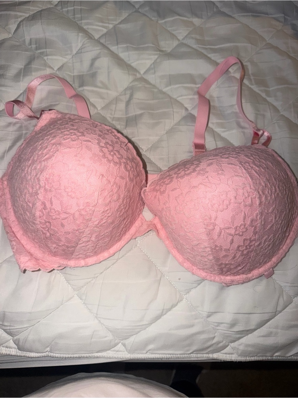 Victoria’s Secret PINK Push Up Bra 🩷